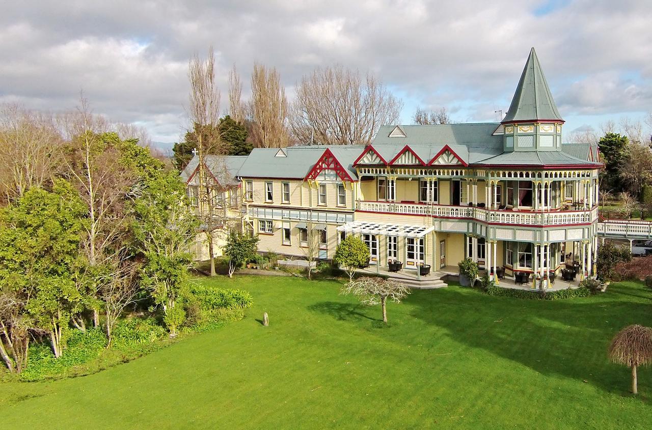 Highden Manor Estate Hotel Palmerston North Exterior foto