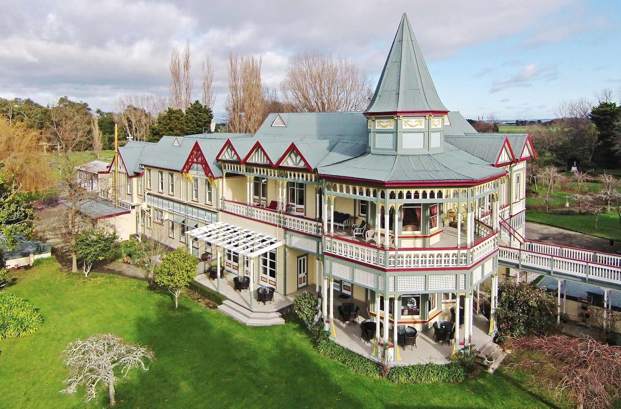Highden Manor Estate Hotel Palmerston North Exterior foto